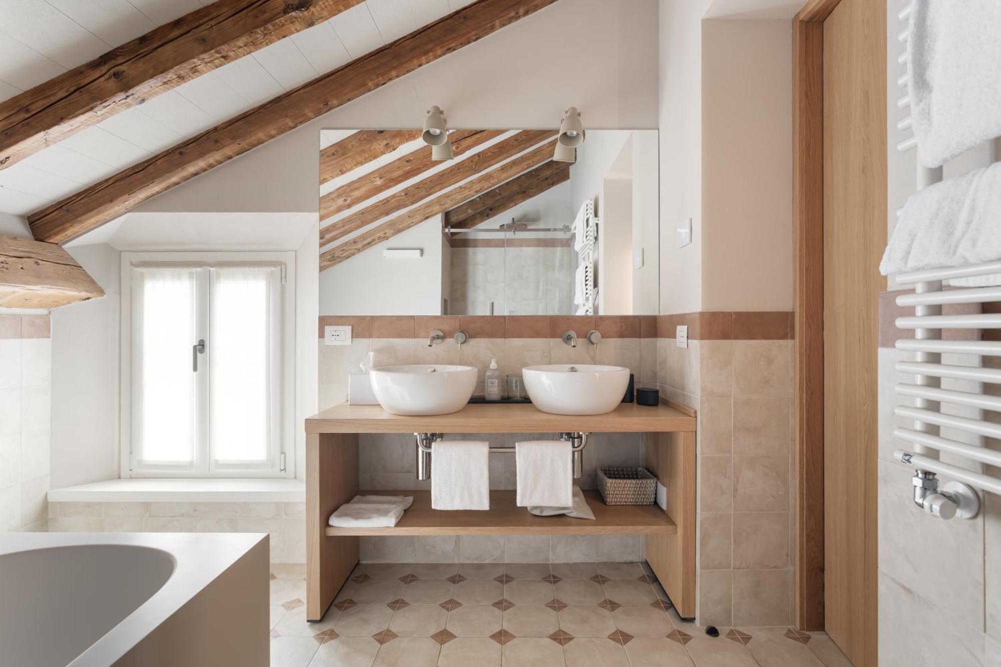 Relais Roncolo 1888 - Small Luxury Of The World *